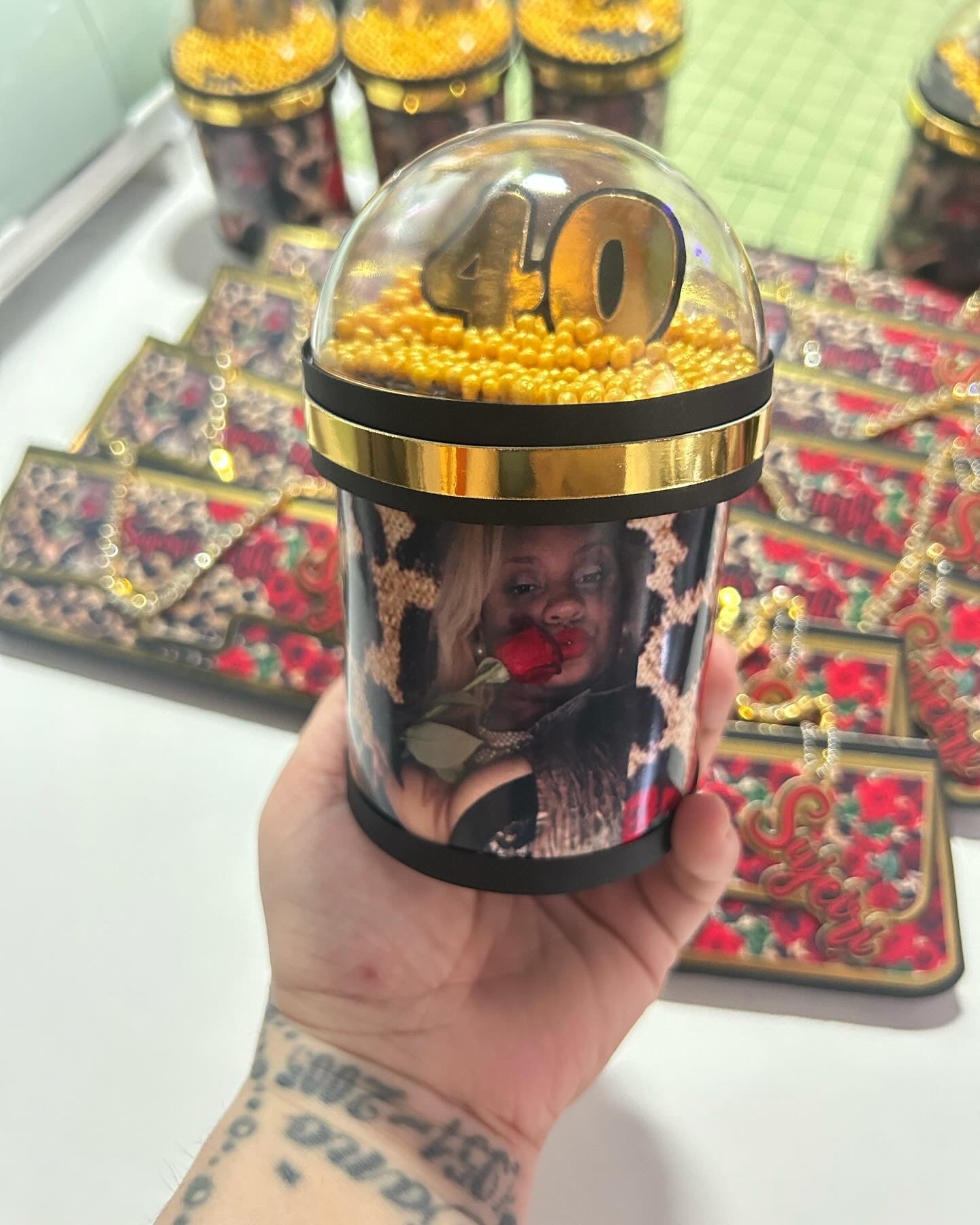 Custom Pringle Shakers