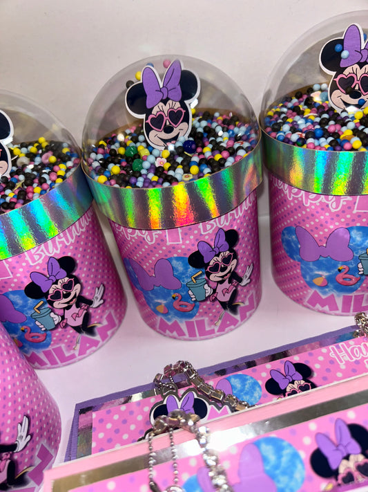 Custom Pringle Shakers